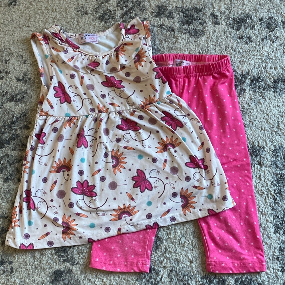 Pete and Lucy flower tank top Capri set